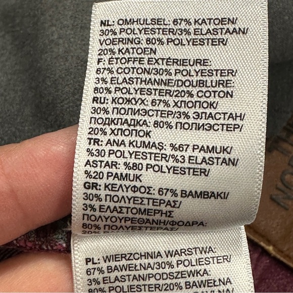 The North Face size 10 jeans, brick color, cotton blend, ankle, spring, autumn - Picture 12 of 16